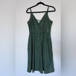 Summer dress - Green Pocodot V-neck Light and Comfortable